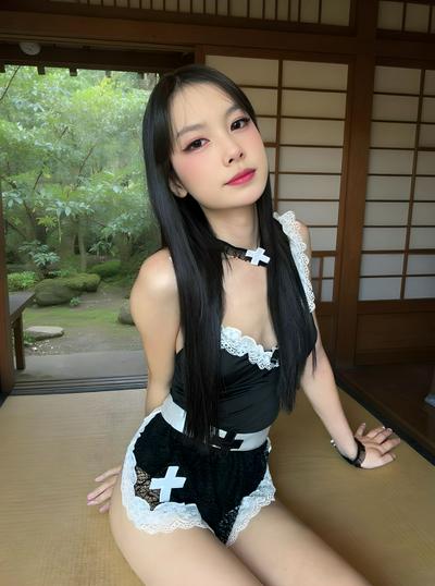 Ava 的封面照